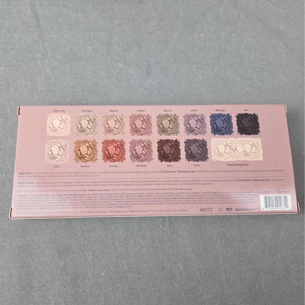 IT Cosmetics Naturally Pretty Matte Luxe Transforming EyeShadow Palette New